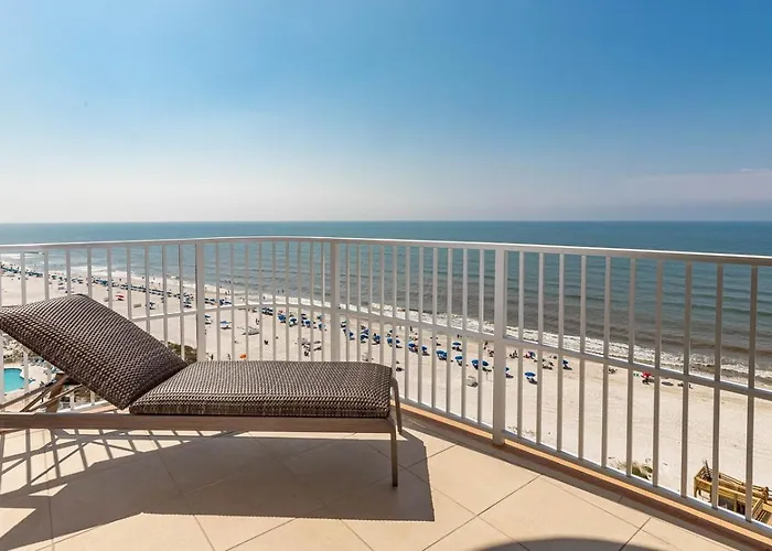 Phoenix Gulf Towers 904 Apartment